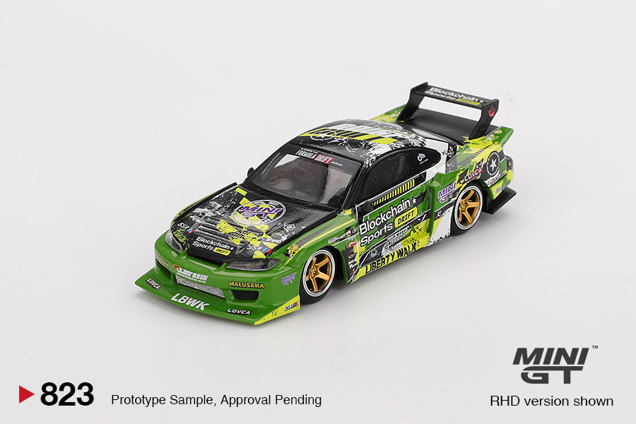 2025 MINI GT #823 Nissan LB-Super Silhouette S15 SILVIA #555 V2
