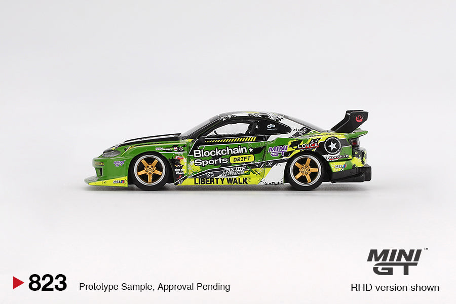 2025 MINI GT #823 Nissan LB-Super Silhouette S15 SILVIA #555 V2