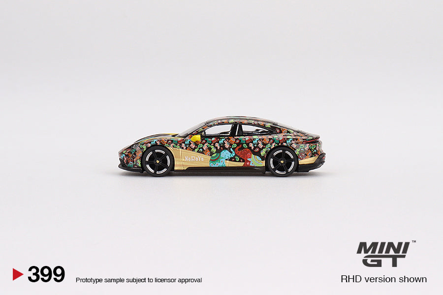 Amazon.com: TrueScale Miniatures Mini GT 1/64 Porsche Taikan