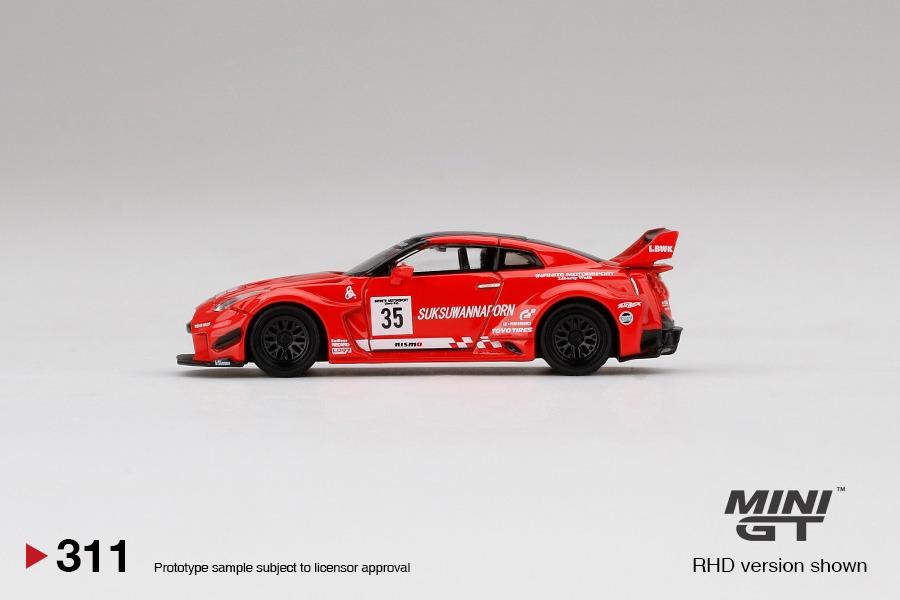 MINIGT LB★WORKS NISSAN GT-R Candy Red MINI GT 82 Toysrus (new) Nissan GTR R35 Candy Red Japan