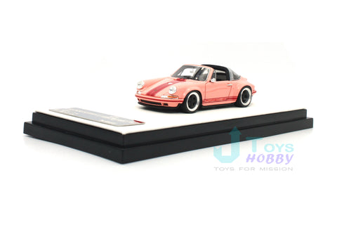 Timothy & Pierre Porsche 911 Singer Targa Pink