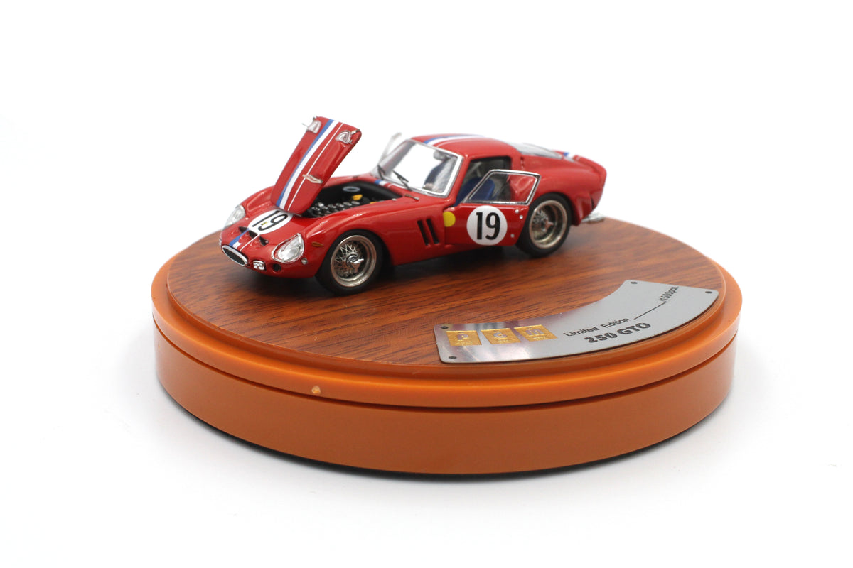 PGM 1/64 フェラーリ Ferrari 250 GTO フェラーリ 赤 Amazon | 超絶版全開閉金属製PGM 1/64 フェラーリ Ferrari