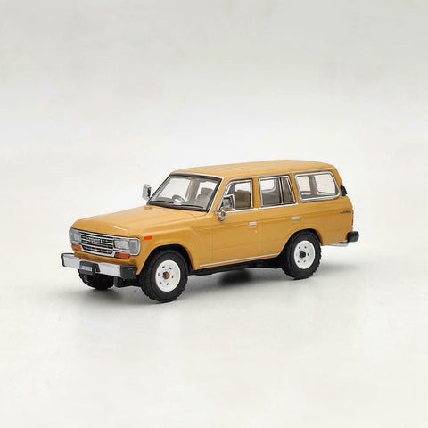 Hobby Japan 1/64 TOYOTA LANDCRUISER 60 GX 1988 Beige